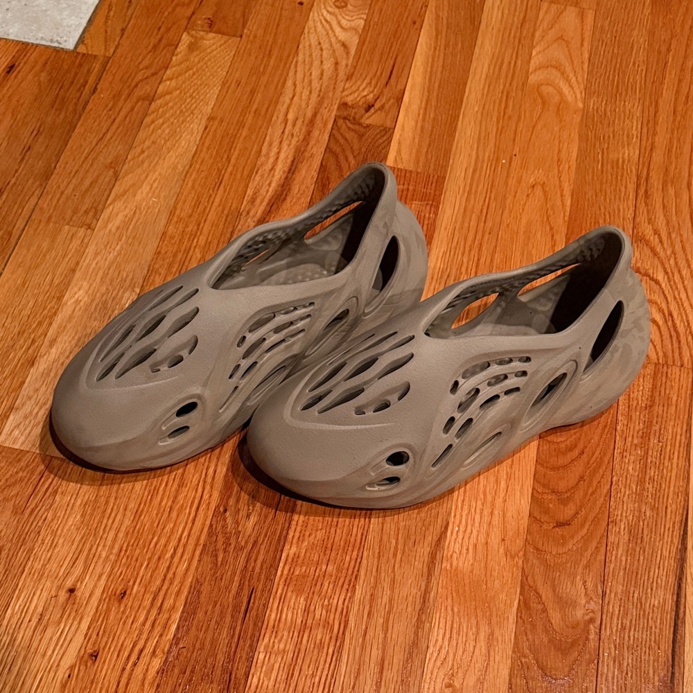 Yeezy Tan Mules